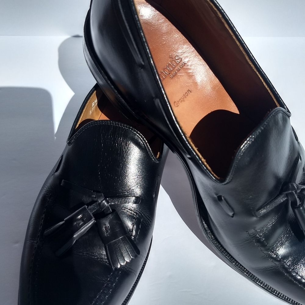 Allen Edmond Men's Black Grayson Tasseled size 8.5